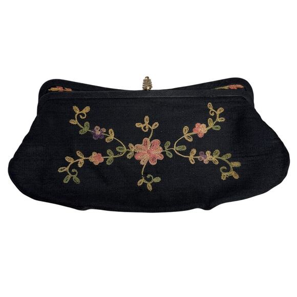 Vintage 50's-60's Black Embroidered Floral Clutch Purse with Gold Clasp formal - Picture 3 of 11